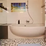 The Bridge-house * 尼科西亚