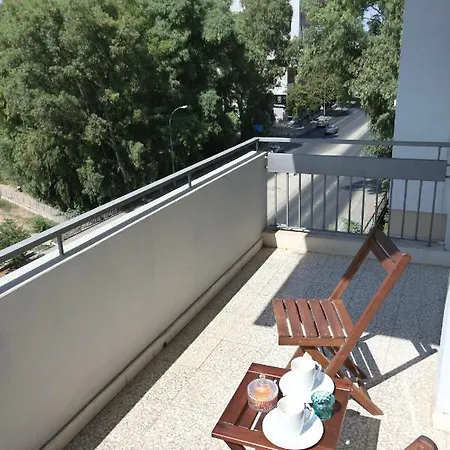The Bridge-house Никосия