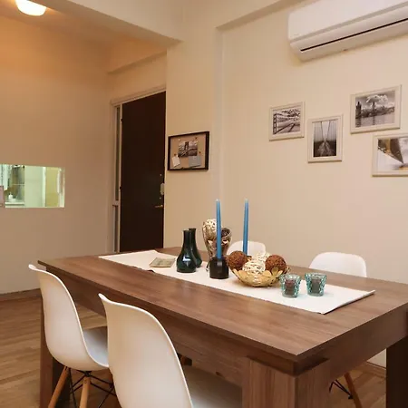 Apartment The Bridge-house Nikosia