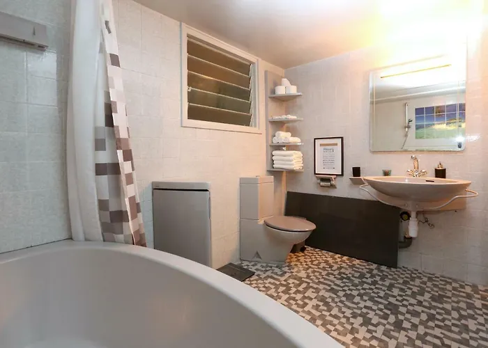 The Bridge-house * Nikósie